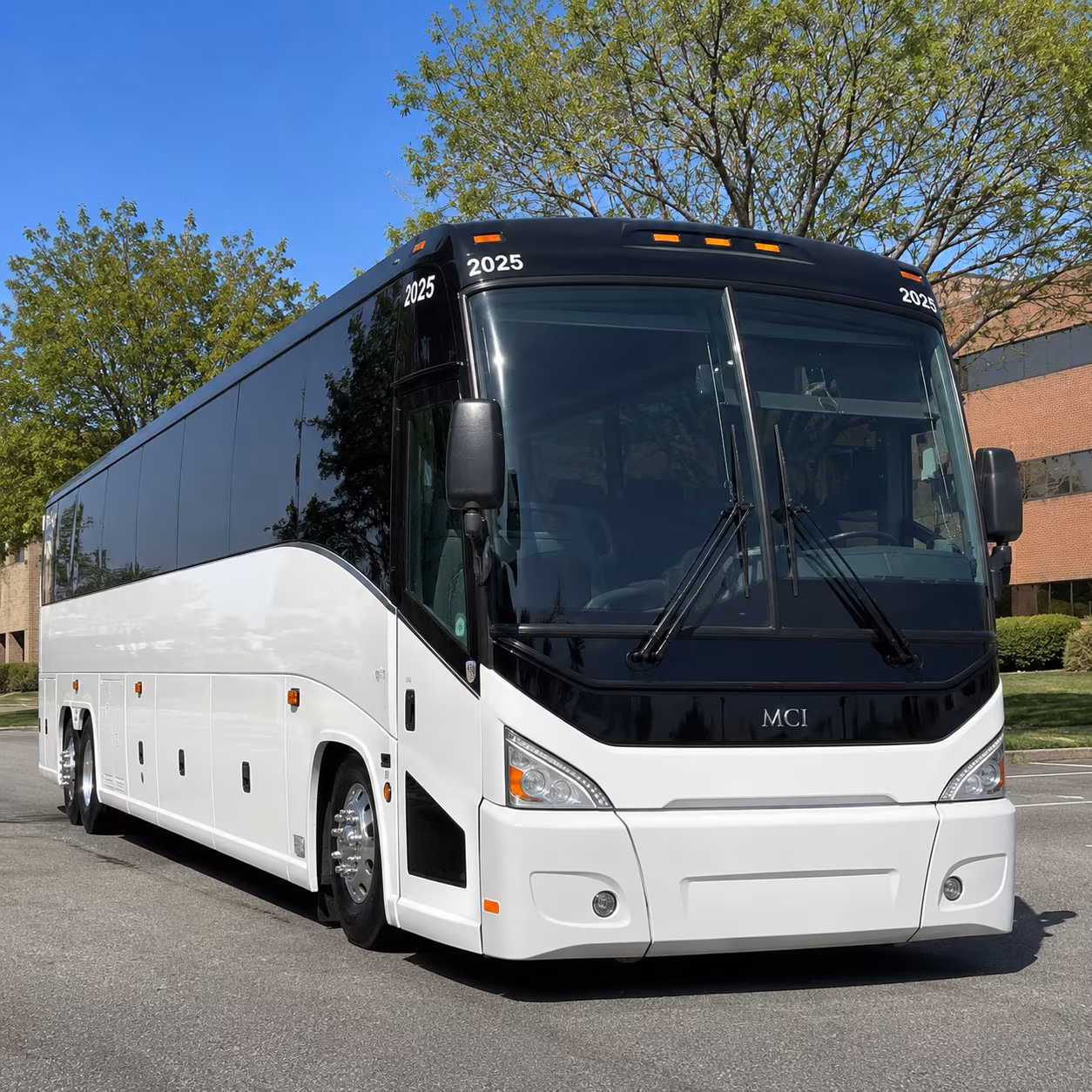 pearland to nrg stadium daikin park toyota center sports event shuttles made easy