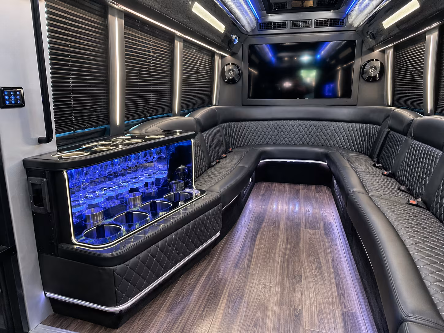 prom quinceanera school event party buses in pearland