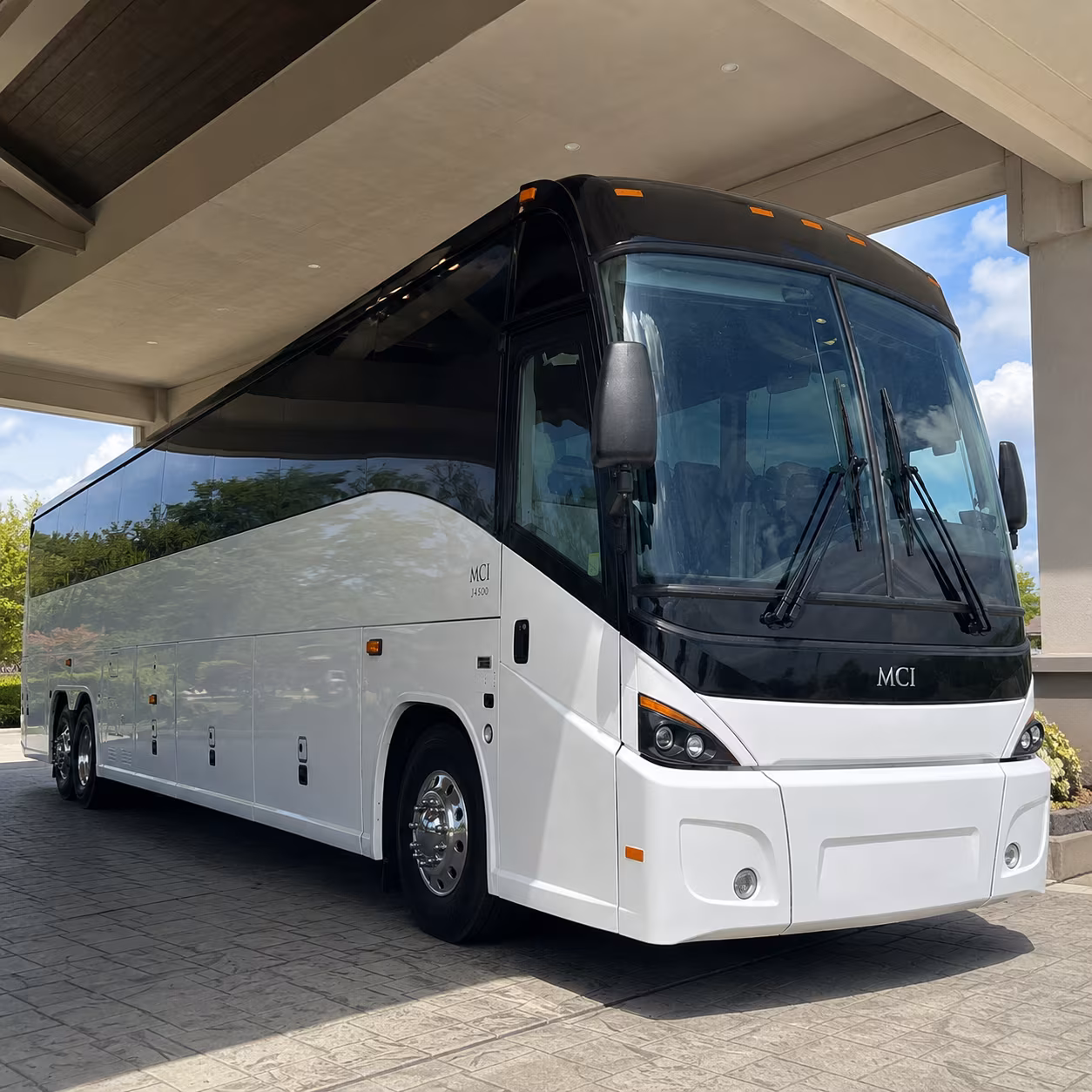 shuttle personnel to ellington field and houston area military installations